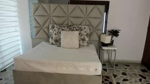  Nina  online show from September 25, 8:39 pm