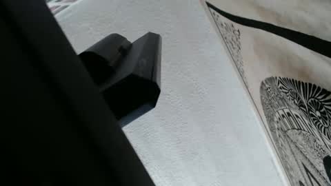 N I N A online show from October 7, 5:28 pm