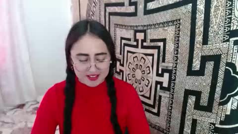 N I N A online show from October 3, 4:01 pm