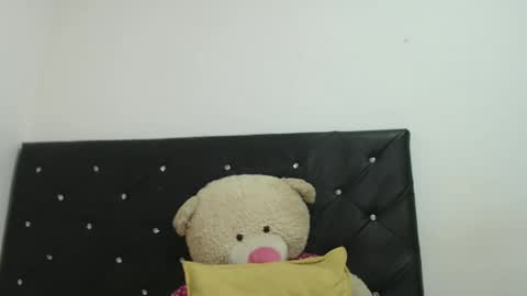 Ninapalmer online show from December 7, 5:31 pm