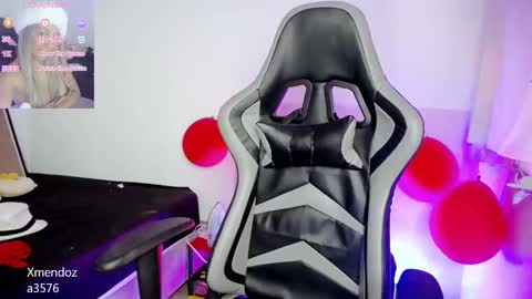 ninatinydoll1 online show from February 16, 11:59 am