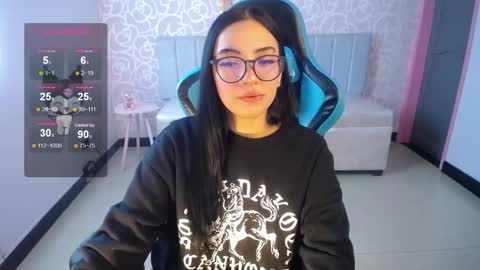 Ninfa  online show from January 30, 11:11 am