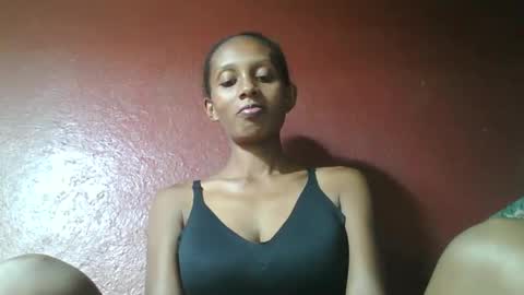 ninie246746 online show from January 29, 7:25 am