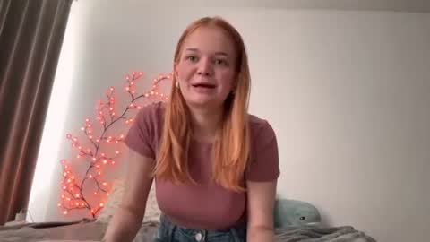 Elly online show from June 24, 9:08 am
