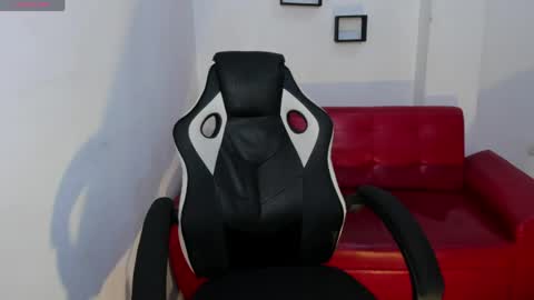 Nora online show from April 15, 4:46 am