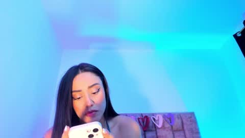 Nora Da Silva online show from June 11, 3:14 am