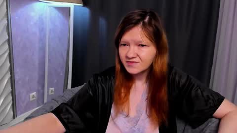 Nora online show from November 8, 10:09 am