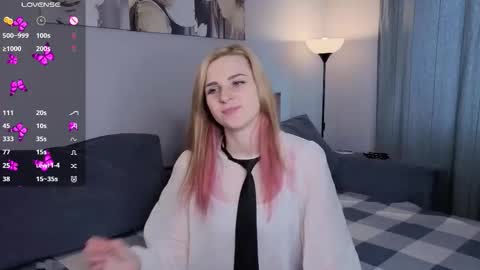 Elina online show from October 16, 10:18 am