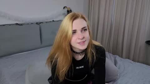 Elina online show from December 20, 10:41 am