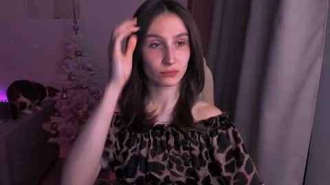 Hazel online show from January 7, 1:06 am