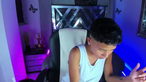 nova online show from May 13, 3:12 am