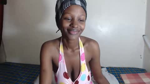 nova_vixen online show from December 14, 12:38 am