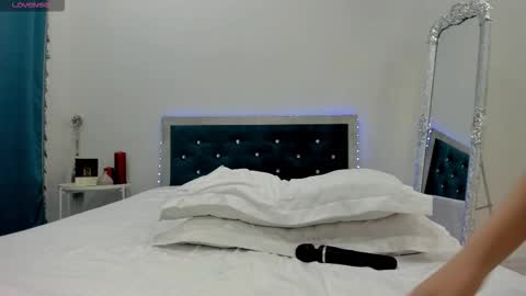 Nova online show from January 5, 5:27 pm