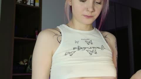 Nova online show from April 20, 7:06 pm