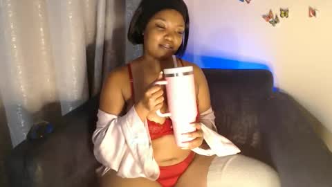 nudeberries515 online show from March 3, 7:09 pm