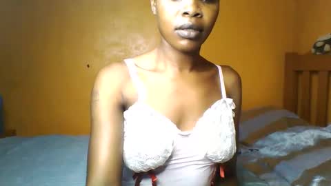 nukshypipi online show from May 10, 3:08 am