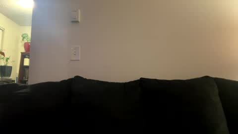 numb_nut_ online show from January 7, 8:45 am