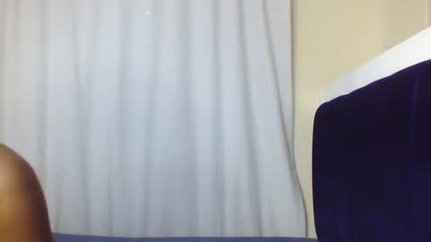 nutgal online show from April 10, 8:20 am