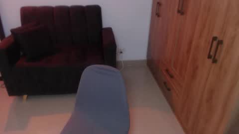 NyahMackenzie online show from March 11, 8:55 pm