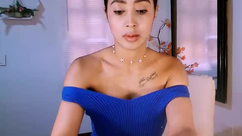 Nycole online show from December 16, 7:20 pm