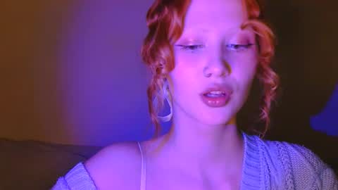 nyra_thira online show from October 11, 9:17 pm