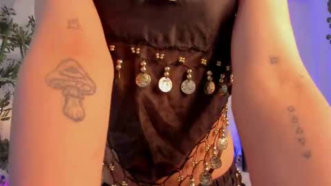   online show from March 10, 4:49 am