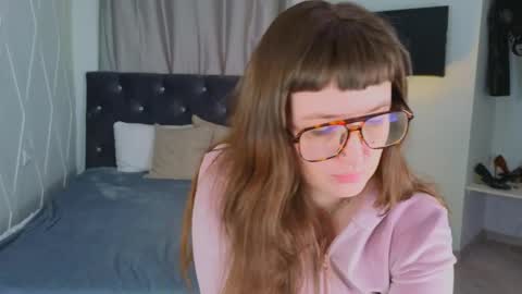 hey hey i am Lora and im new here hope to have some good time here 3 online show from April 7, 12:40 pm