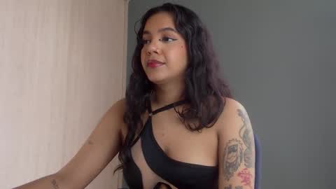 Vale online show from October 30, 9:49 pm