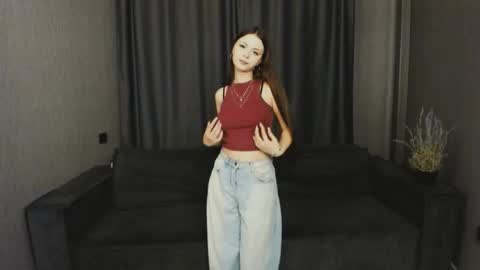 Bella online show from March 10, 3:49 pm