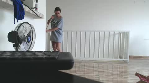 Val online show from March 11, 3:02 pm