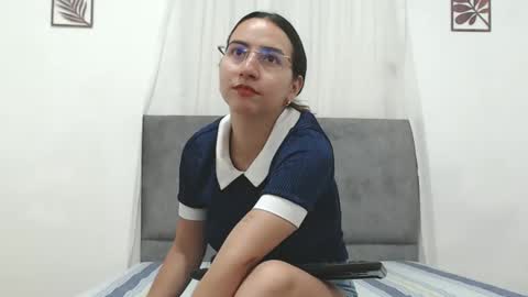 Val online show from March 21, 6:46 pm