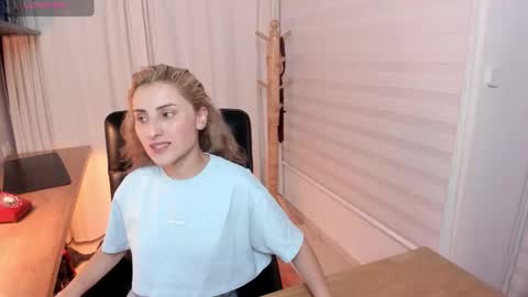 Ana  online show from February 20, 10:39 am