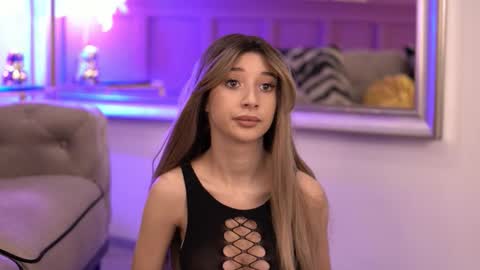 Odette online show from October 6, 3:56 am