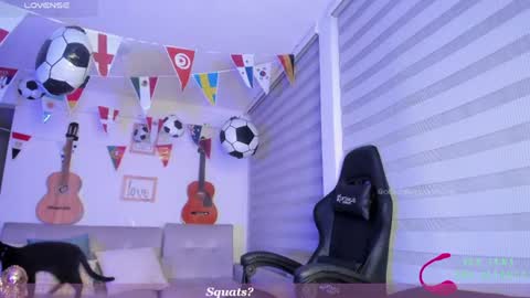    Help me reach 50 thumbs up online show from July 16, 1:54 am