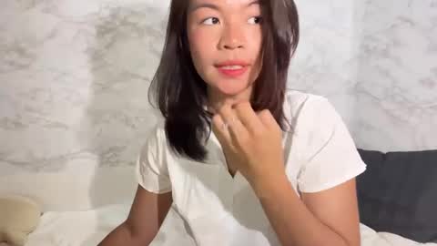 olala baby girl online show from March 10, 1:32 pm