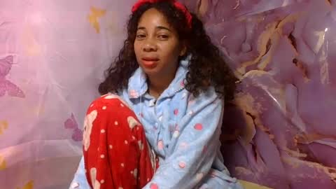 olinaa online show from July 2, 5:46 am