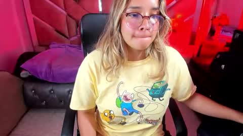  OLIVIA  online show from September 19, 4:00 am