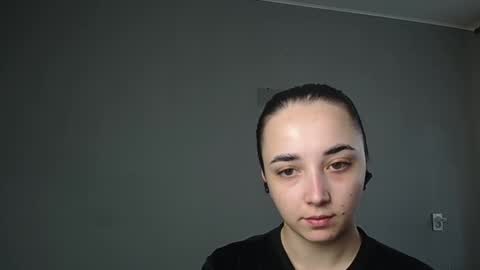 Olivia online show from April 17, 7:10 am