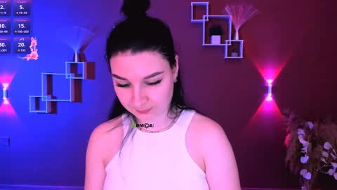 Sweet Olivia online show from April 7, 4:09 pm