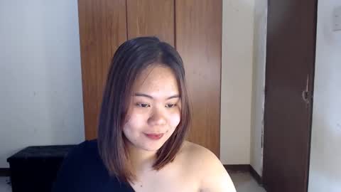 olivia hollywood online show from January 22, 1:32 pm