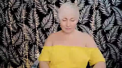 Kelly online show from January 18, 3:41 pm