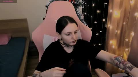 on_yxxx online show from November 23, 6:20 pm