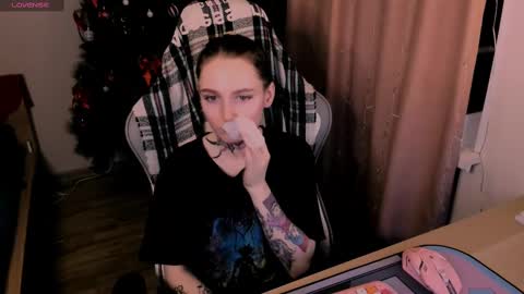 on_yxxx online show from February 19, 4:22 pm