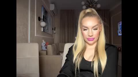 onesweet_baby online show from February 3, 6:07 pm