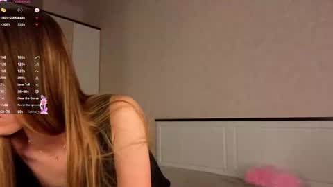 onyxvespera online show from July 2, 7:03 am