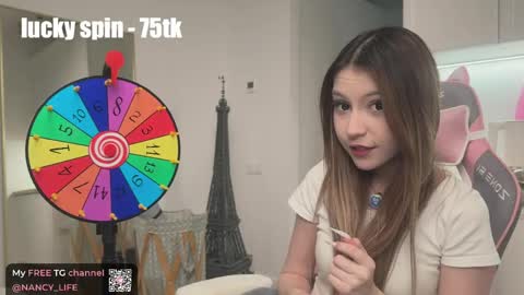 Nancy online show from April 11, 6:33 pm