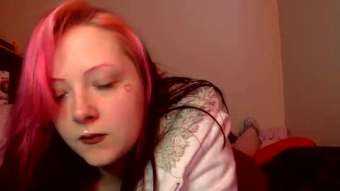 Opal online show from March 11, 6:41 pm