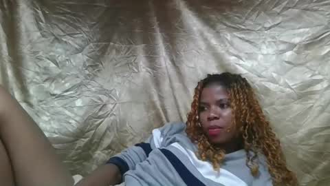 ornellahhh online show from January 14, 12:48 am