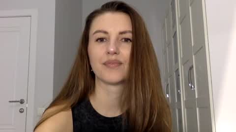 orvaline online show from April 25, 4:48 pm