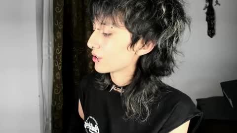 Otto 3 online show from October 17, 6:38 am